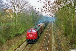 DSB MX 1013 med G 9737 Gb-Kk. Km 4,6 Gb (Harrestrup-Damhus) 11.04.1992.