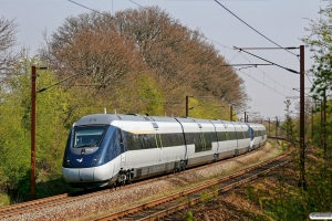 DSB MG 48+MG 52 som FM 6801 Sg-Ar. Km 165,8 Kh (Odense-Holmstrup) 19.04.2012.