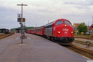 DSB MY 1105+BD 029+B 332+B 520+A 021 som PP 8437 Kh-Ge. Nykøbing F. 16.09.2000.