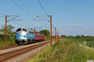 DSB MY 1126+B 064+BD 029 som VP 8303 Ng-Od. Km 143,6 Kh (Ullerslev-Langeskov) 23.05.2018.