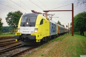 NNVG ES 64 U2-099+Bo+Bo+Bo+AR+ABv som DFR 84130 Hamburg Hbf-Pa. Padborg 21.08.2003.