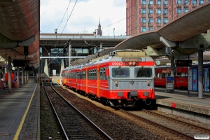 NSB BM 69067 som Pt 239 (Oslo S-Jaren). Oslo S 03.09.2015.