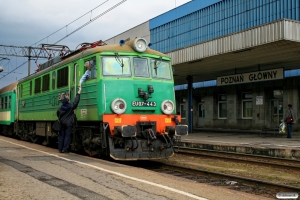 PKP EU07-443 med Tog 77133. Poznań Główny 29.03.2008.