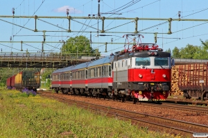 TÅGAB (SSRT) Rc3 1040 med RST 7007. Åmål 09.06.2014.