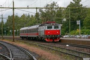 TÅGAB Rc6 1323 med RST 18124. Degerfors 14.09.2010.