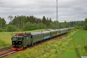 SJ Rc6 1401 med RST 10091. Pålsboda - Hallsberg 06.06.2012.