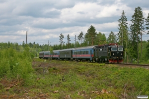 SJ Rc6 1412 med RST 329. Hillerstorp - Värnamo 08.06.2012.