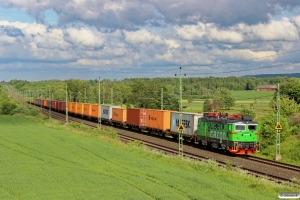 GC Rd2 1033 med GT 4521. Falköping - Floby 13.06.2013.