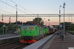 GC Rd2 1098+Td 397 med GT 4560. Falköping 11.06.2014.