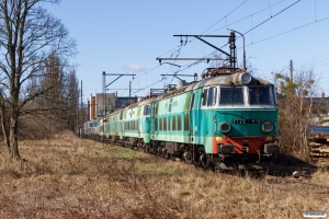 PKPC ET22-418, ET22-521, ET22-763, ET22-716, EU07-151, EU07-023 E og ET22-676. Poznań Franowo 06.04.2018.