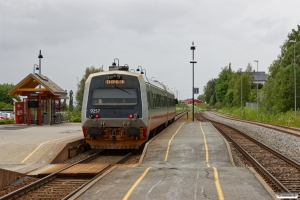 NSB BM 9207+BS 9257 som Pt 439 (Lundamo-Steinkjer). Skogn 12.06.2017.