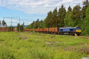 RUSH T66 713 trækker vogne ud fra Lomsmyren terminalen. Mora 12.06.2013.