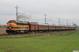 TÅGAB TMY 106+vogne+SJ T41 204 som RST 29848. Åstorp - Ängelholm 14.05.2010.