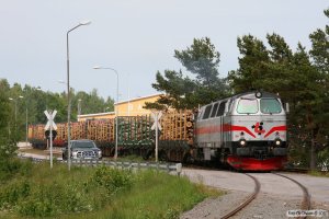 TÅGAB TMZ 108 med GT 48106. Västervik 07.06.2012.