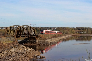 NSB BMa 74121+BMa 74124 som Pt 324 (Lillehammar-Drammen). Hamar 06.05.2016.