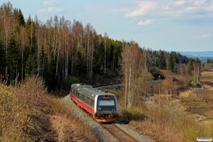 NSB BM 9213+BS 9283 som Pt 2387 (Hamar-Røros). Rudstad - Rena 07.05.2016.