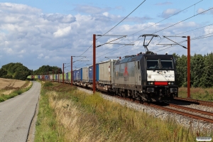 TXL 185 407-4 med TG 63384 Pa-Mgb. Km 195,4 Kh (Ejby-Nørre Åby) 14.08.2021.