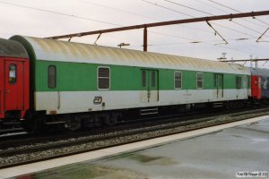 ČD Ds 51 54 95-40 027-4 i IP 13284 (Skiløberen). Odense 06.01.2002.