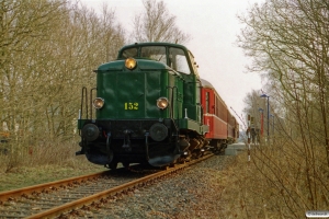 DSB MT 152+SB F 4+AU 253+BHL 401 som Tog 80320 Süderlügum-Tdr. Süderlügum 12.04.2003.