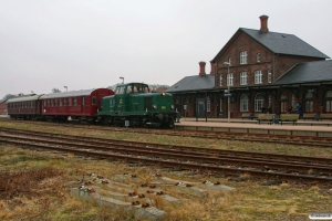 DSB MT 152+CLE 1672+AU 253 som PP 8425 Hr-Vem. Ringkøbing 17.01.2009.