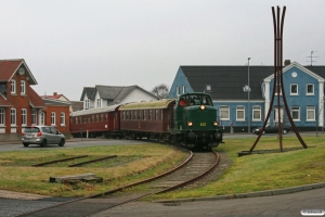 DSB MT 152+AU 253+CLE 1672 kører på havnen. Lemvig 17.01.2009.