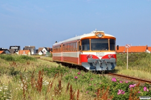 MjbaD Ym 16+Ys 16 som Tog 607 Lmv-Thb. Thyborøn Kirke 22.08.2015.