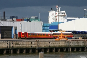 VNJ Ym 72, Ym 73 og Ys 81 på Kamerunkai. Hamburg-Süd 15.09.2012.