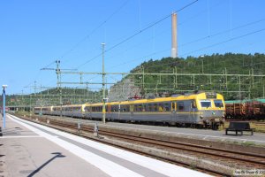 X14 3228, X12 3216 og X14 3229. Uddevalla 09.06.2014.