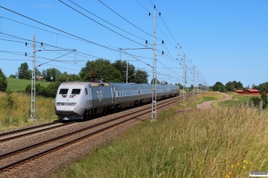 SJ X2 som RST 10414. Falköping - Stenstorp 23.06.2018.