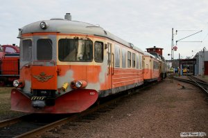 SJ YBo8 1125+UBFo 7ye 2087. Kristinehamn 15.04.2009.